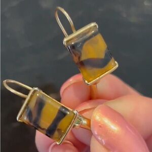 Vintage MONET 925 Brown Swirl Glass Clip-On Earrings – 1990s Tiger Eye
